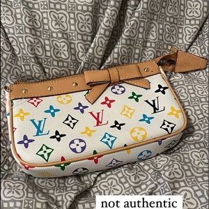 NOT AUTHENTIC Louis Vuitton
